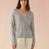 Apparel * | White + Warren Best-Sellers Linen Easy V Neck Silver Heather